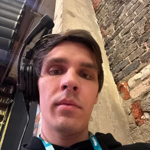 Дмитрий Горлачев
